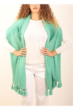stola in lana merino con nappine Art Tricot | STOLAPOMPOMVERDE